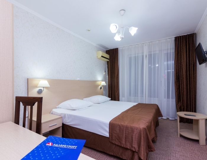 Двухместный 1-й категории (комфорт) - СКК «Адлеркурорт» (корпус «Дельфин»)